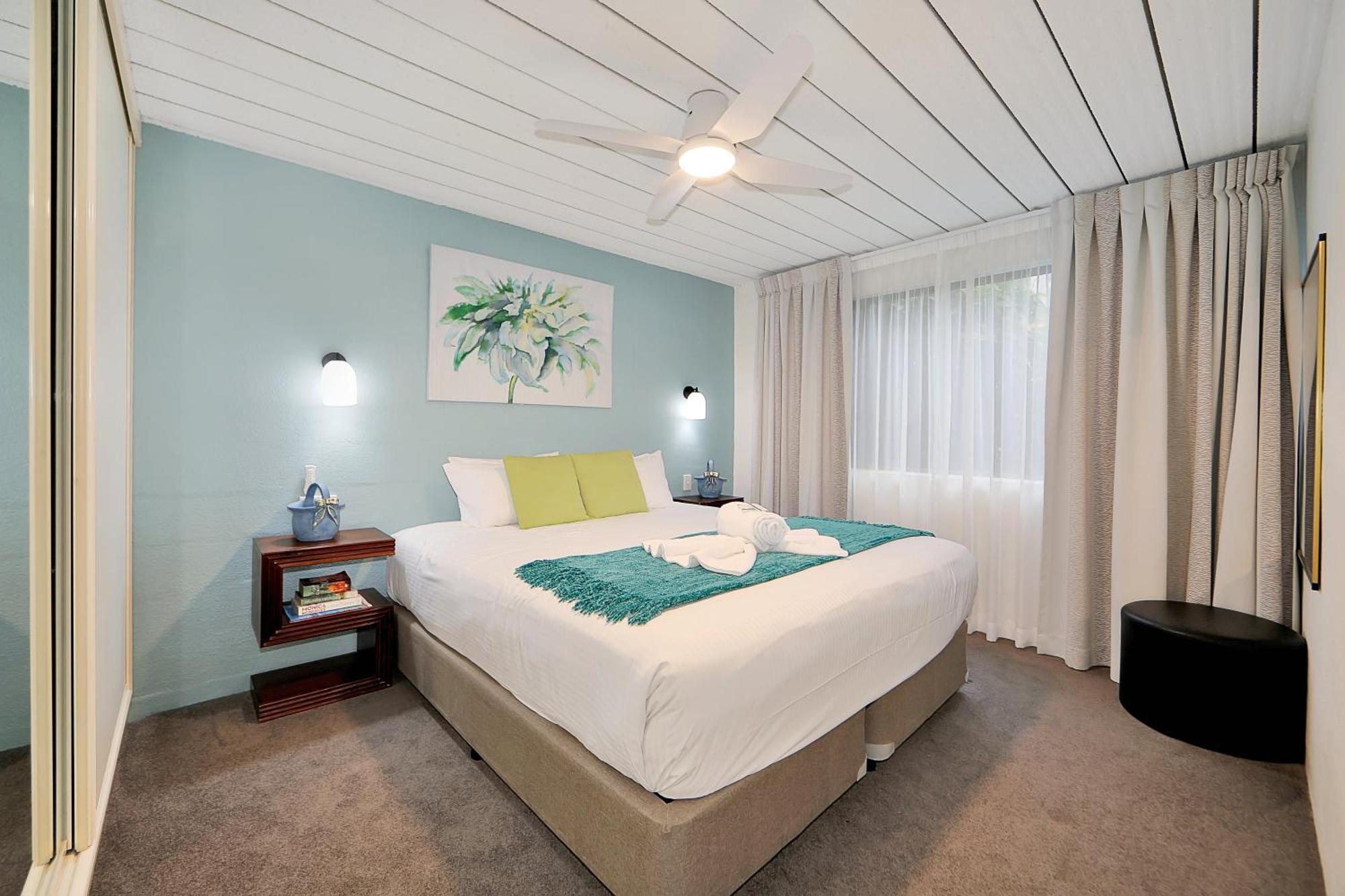 Nautilus Beachside Apartments Bargara Ruang foto