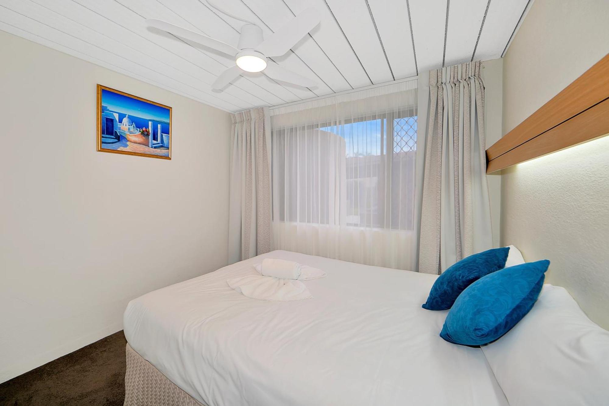 Nautilus Beachside Apartments Bargara Ruang foto
